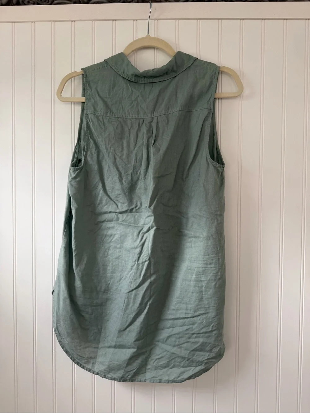 J. Crew Sleeveless Sage Green Linen-Blend Shirt